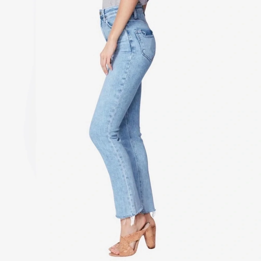 Paige Hoxton Slim Women’s Size 26 Light Blue Jeans in Mariska​to distressed